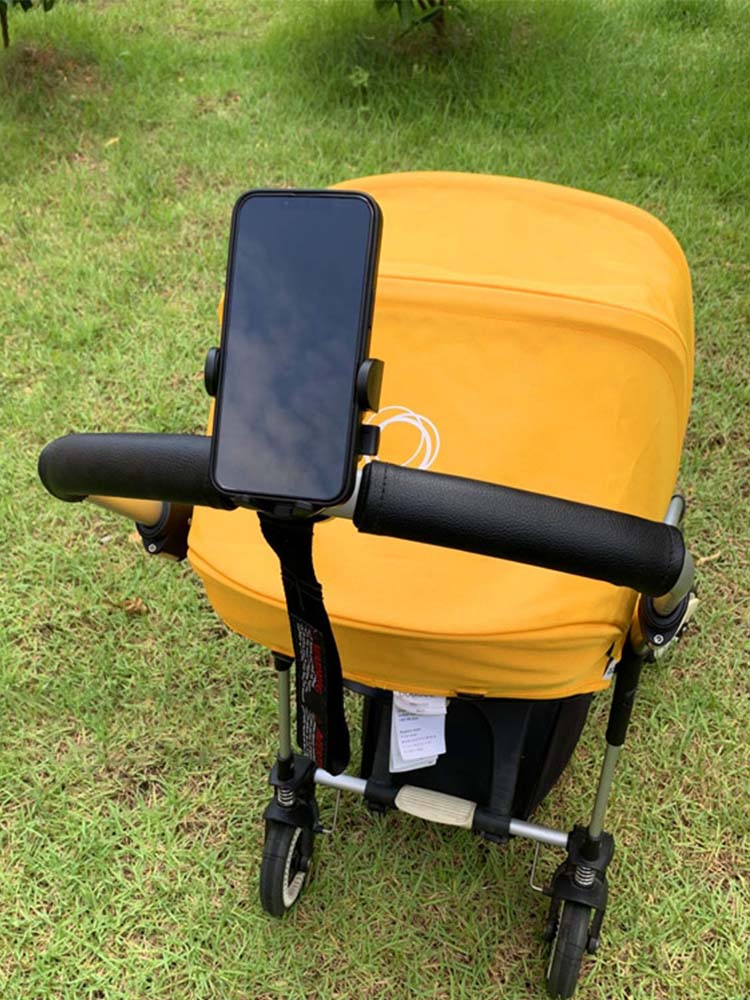 ［新作登場］冬のお出かけ準備！カート用スマホホルダー