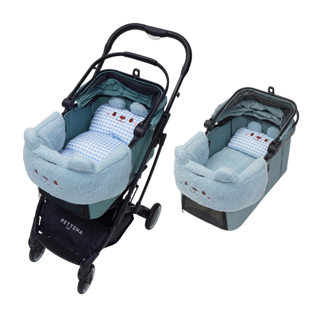 PETTENA KNIGHT ミントブルーペットカート 分離型  | 柔らかなボア素材のクマ柄クッション入りのコットを外して並べた画像。側面までしっかりガードされた、まるで「移動できるベッド」のような居心地の良さ。ドライブボックスにもなる2way仕様。